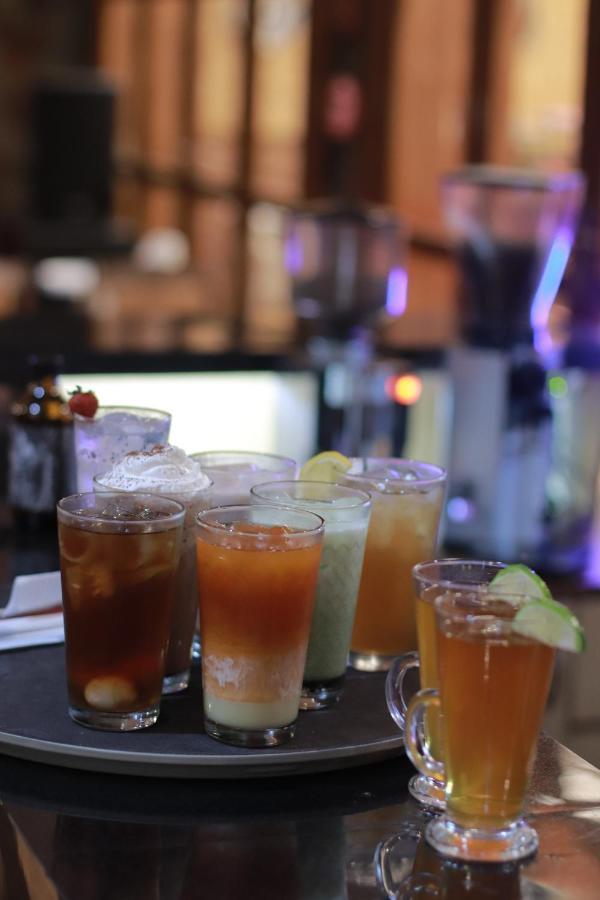 Baratha Hotel & Resto Bondowoso Ngoại thất bức ảnh