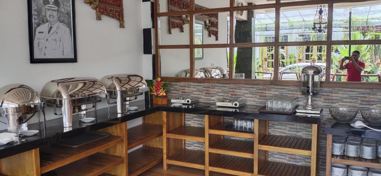 Baratha Hotel & Resto Bondowoso Ngoại thất bức ảnh